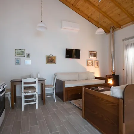 Fyllenia Country Home, Aridaia, Pozar Baths Prázdninový dům