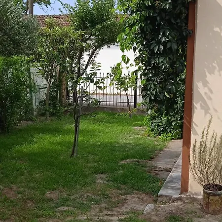 Fyllenia Country Home, Aridaia, Pozar Baths *