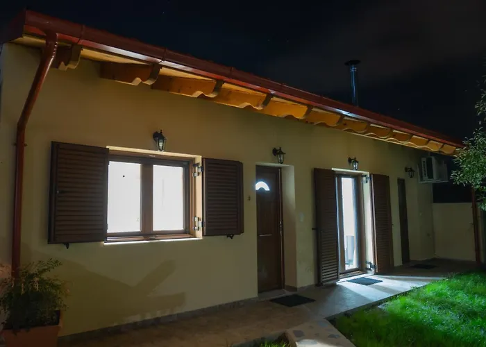 Fyllenia Country Home, Aridaia, Pozar Baths *